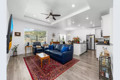 1223 S Red Cliff Dr, Santaquin, UT 84655 - Photo 4