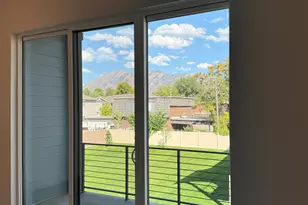 8087 S 615 E, Sandy, UT 84070 - Photo 20