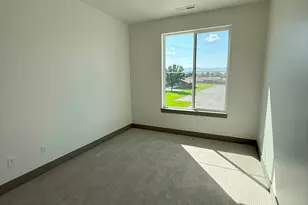 8087 S 615 E, Sandy, UT 84070 - Photo 16
