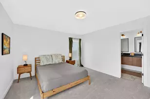 723 N 300 W, Salt Lake City, UT 84103 - Photo 12