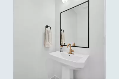723 N 300 W #7, Salt Lake City, UT 84103 - Photo 10