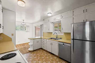 542 E 3400 N, Provo, UT 84604 - Photo 14