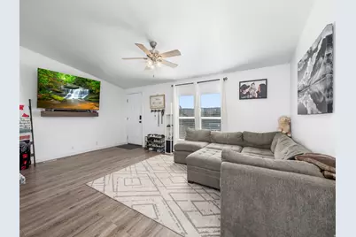 559 S 200 E, Mona, UT 84645 - Photo 6