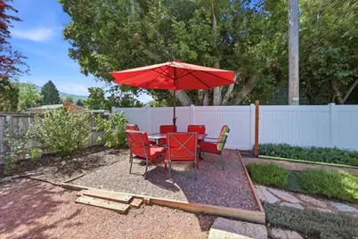 1180 N 400 E, Bountiful, UT 84010 - Photo 38