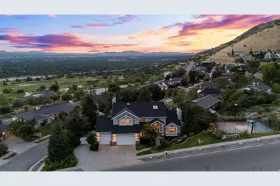 3439 E Canyon Cove Dr, Holladay, UT 84121 - Photo 56