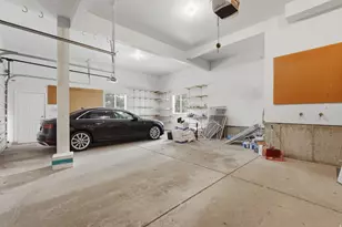 3439 E Canyon Cove Dr, Holladay, UT 84121 - Photo 38