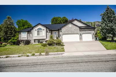 1698 E Lakeview Way, Ogden, UT 84403 - Photo 2