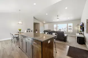 7127 N Hollow Crest Cir, Eagle Mountain, UT 84005 - Photo 10