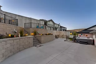 7127 N Hollow Crest Cir, Eagle Mountain, UT 84005 - Photo 36