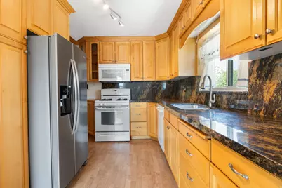 5451 S Avalon Dr, Murray, UT 84107 - Photo 4