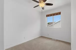 6057 W Nellies St, West Jordan, UT 84081 - Photo 22