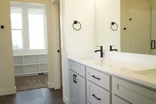 525 N 510 E, Smithfield, UT 84335 - Photo 8