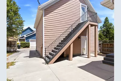 4304 W Blackshear Dr S, South Jordan, UT 84009 - Photo 2