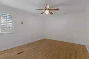 4506 S Countrylane Rd, Salt Lake City, UT 84117 - Photo 14