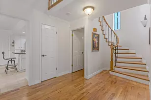 4506 S Countrylane Rd, Salt Lake City, UT 84117 - Photo 2