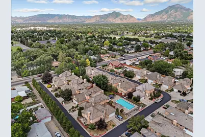 4506 S Countrylane Rd, Salt Lake City, UT 84117 - Photo 30
