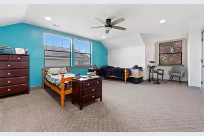 849 W 2700 S, Syracuse, UT 84075 - Photo 36