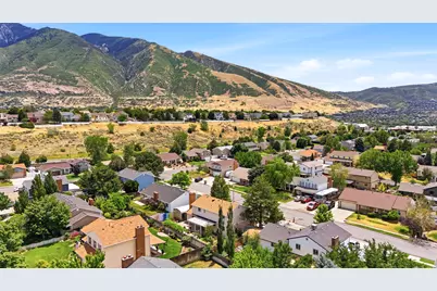 1251 E Sage Ridge Rd, Sandy, UT 84094 - Photo 50