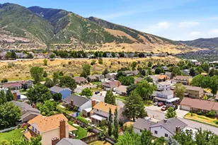 1251 E Sage Ridge Rd, Sandy, UT 84094 - Photo 50