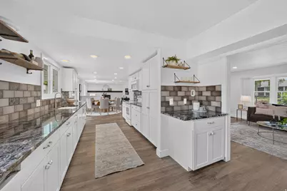 1251 E Sage Ridge Rd, Sandy, UT 84094 - Photo 8