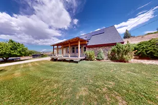 315 E 100 N, Castle Dale, UT 84513 - Photo 4