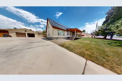 315 E 100 N, Castle Dale, UT 84513 - Photo 2