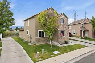 12542 S Mayan St, Riverton, UT 84096 - Photo 2