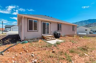 1988 S Marigold Wy, Santaquin, UT 84655 - Photo 32