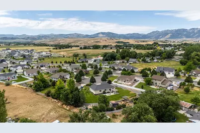 429 E 360 S, Hyrum, UT 84319 - Photo 66
