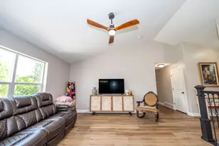 429 E 360 S, Hyrum, UT 84319 - Photo 14