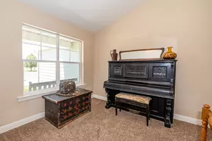 429 E 360 S, Hyrum, UT 84319 - Photo 8