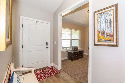 429 E 360 S, Hyrum, UT 84319 - Photo 10