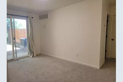 2066 E 3335 S, Salt Lake City, UT 84109 - Photo 6