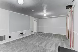 2242 E Grand Spruce Cove, Holladay, UT 84117 - Photo 18