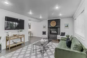 2242 E Grand Spruce Cove, Holladay, UT 84117 - Photo 2