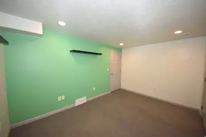 3178 S 4760 W, West Valley, UT 84120 - Photo 38