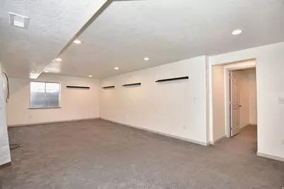 3178 S 4760 W, West Valley, UT 84120 - Photo 40