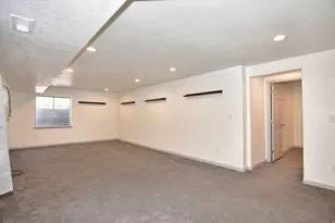 3178 S 4760 W, West Valley, UT 84120 - Photo 40
