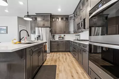 983 S 950 W, Provo, UT 84601 - Photo 6