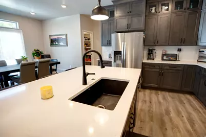 983 S 950 W, Provo, UT 84601 - Photo 8