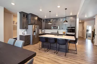 983 S 950 W, Provo, UT 84601 - Photo 4