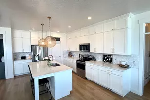 1368 W Wasatch Dr, Saratoga Springs, UT 84045 - Photo 6