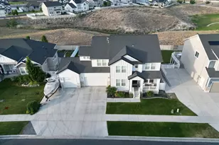 1368 W Wasatch Dr, Saratoga Springs, UT 84045 - Photo 2