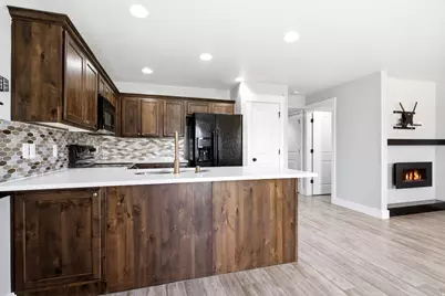 1957 N 325 W, Harrisville, UT 84414 - Photo 12