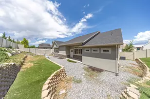 3761 S Spinnaker Bay Dr, Saratoga Springs, UT 84045 - Photo 40