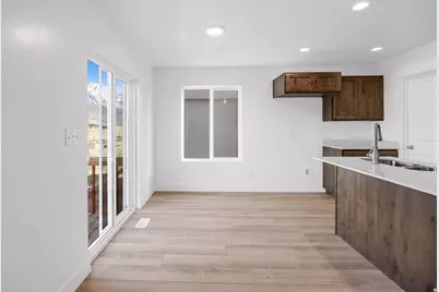 1757 S Windsong Dr #382, Santaquin, UT 84655 - Photo 6