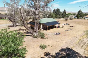 180 W 300 S, Mona, UT 84645 - Photo 2