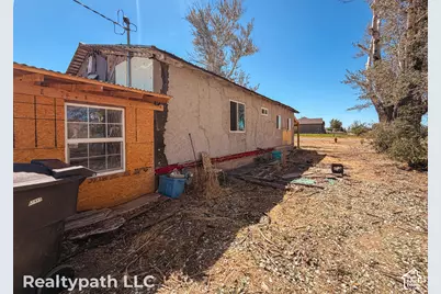 180 W 300 S, Mona, UT 84645 - Photo 14