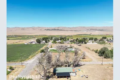 180 W 300 S, Mona, UT 84645 - Photo 4