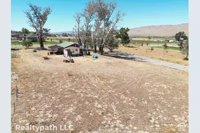 180 W 300 S, Mona, UT 84645 - Photo 2